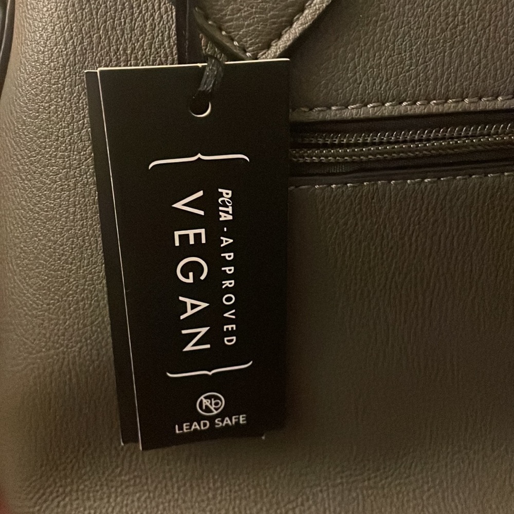 La Terre Fashion satchel style bag PETA- approved  (Vegan) - Picture 5 of 6